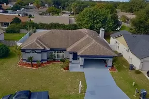 369 SE Sterling Dr, Winter Haven, FL 33884 - Photo 1