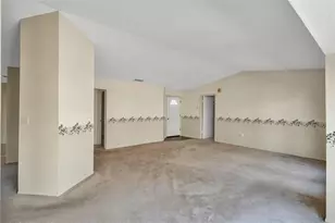 908 Whisper Lake Dr, Winter Haven, FL 33880 - Photo 9