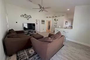 1332 Dew Bloom Rd, Valrico, FL 33594 - Photo 3