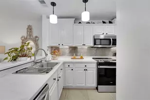 410 Orange Blossom Dr, Winter Haven, FL 33880 - Photo 9