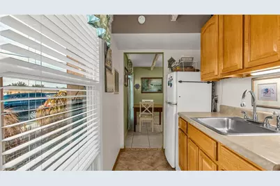 5109 Club Circle, Lakeshore, FL 33854 - Photo 11