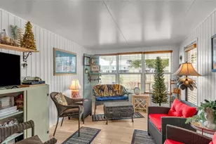 5109 Club Cir, Lakeshore, FL 33854 - Photo 3