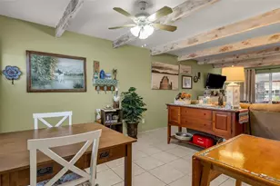 5109 Club Cir, Lakeshore, FL 33854 - Photo 9