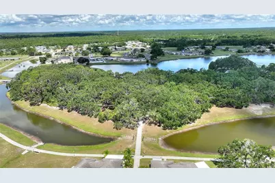 1217 Club Circle, Lakeshore, FL 33854 - Photo 15