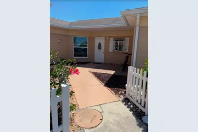 1217 Club Circle, Lakeshore, FL 33854 - Photo 1