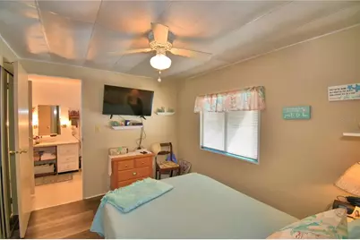 4239 Cedarwood Street, Winter Haven, FL 33880 - Photo 11