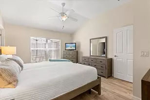 2004 Flowersville Pl, The Villages, FL 32163 - Photo 13