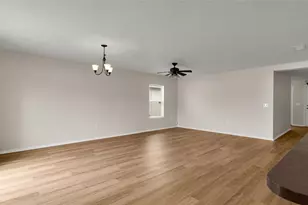 7317 Tangle Bend Dr, Gibsonton, FL 33534 - Photo 7