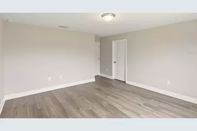 6823 Dickinson Drive, Sebring, FL 33872 - Photo 13