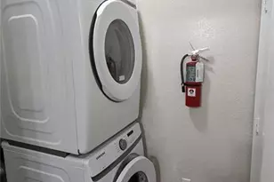 4009 Hemingway Cir, Haines City, FL 33844 - Photo 13