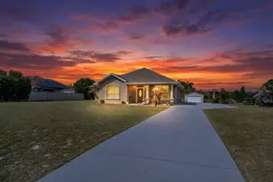 12647 Sweet Hill Rd, Polk City, FL 33868 - Photo 3