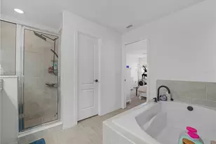 266 S Lake Ave, Frostproof, FL 33843 - Photo 29