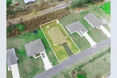 266 S Lake Avenue, Frostproof, FL 33843 - Photo 39