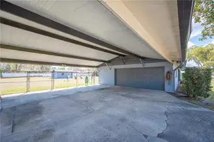 1804 W Daughtery Rd, Lakeland, FL 33810 - Photo 5