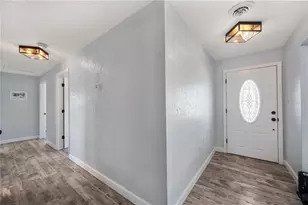 1804 W Daughtery Rd, Lakeland, FL 33810 - Photo 7