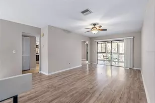 22 Pinehurst Pl, Palm Coast, FL 32137 - Photo 5