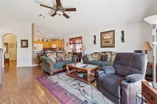 304 Lake Suzanne Dr, Lake Wales, FL 33859 - Photo 5