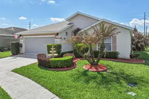 304 Lake Suzanne Dr, Lake Wales, FL 33859 - Photo 3