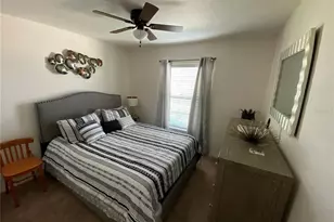 1919 Amber Sweet Cir, Dundee, FL 33838 - Photo 33