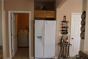 1404 Las Villas Blvd, Sebring, FL 33870 - Photo 9