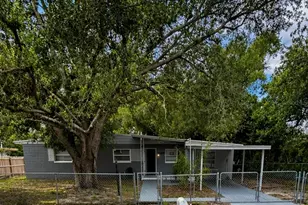 1022 NW 30th St, Winter Haven, FL 33881 - Photo 1