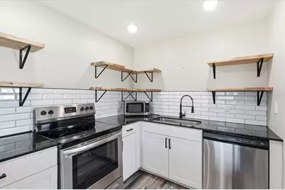 205 Andover Place N #119, Sun City Center, FL 33573 - Photo 3