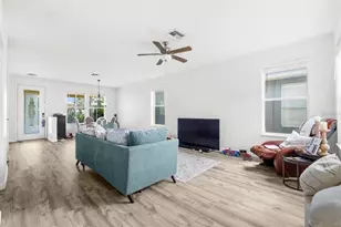 3141 Town Ave, New Port Richey, FL 34655 - Photo 9