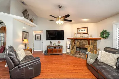 334 Palmview Circle N, Auburndale, FL 33823 - Photo 11