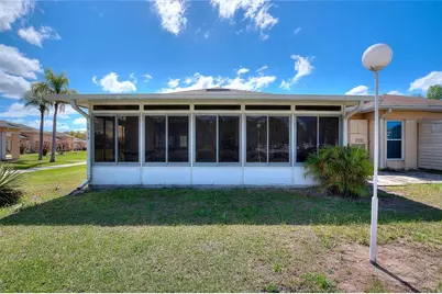 1919 Club Circle, Lakeshore, FL 33854 - Photo 9