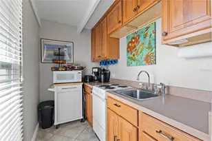 1919 Club Cir, Lake Wales, FL 33854 - Photo 7