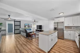 1308 Gilliam Dr, Auburndale, FL 33823 - Photo 13