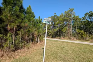 207 Valencia Dr, Indian Lake Estates, FL 33855 - Photo 1