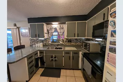 2256 W Greenway Place, Citrus Springs, FL 34434 - Photo 7