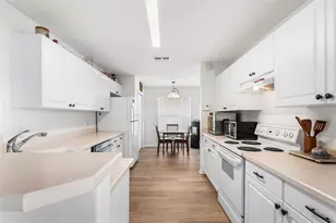 129 Morning Glory Cir, Winter Haven, FL 33884 - Photo 5