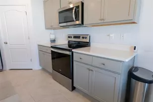 1063 Brimstone Cir, Winter Haven, FL 33884 - Photo 7