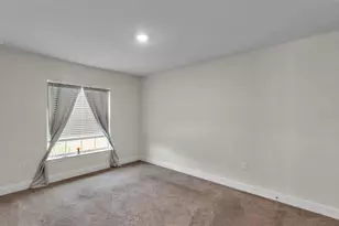 310 Athabasca Pl, Poinciana, FL 34759 - Photo 21