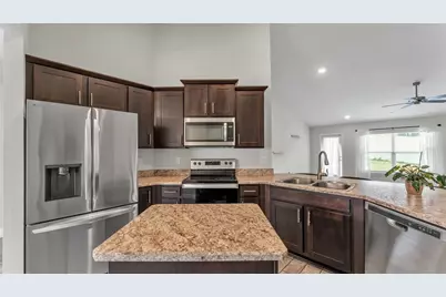 310 Athabasca Place, Poinciana, FL 34759 - Photo 3
