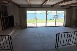 5026 N Socrum Loop Rd, Lakeland, FL 33809 - Photo 3