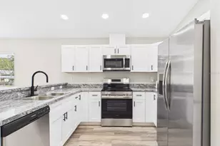 1347 Providence Rd, Lakeland, FL 33805 - Photo 7