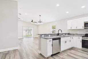 1347 Providence Rd, Lakeland, FL 33805 - Photo 5