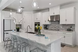 3826 Shoreside Dr, Kissimmee, FL 34746 - Photo 9