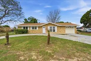 425 S Ramona Ave, Lake Alfred, FL 33850 - Photo 1