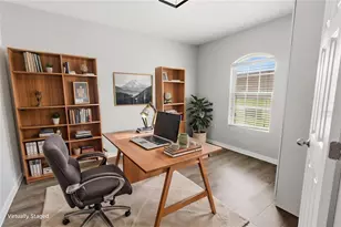 843 Sheen Cir, Haines City, FL 33844 - Photo 17