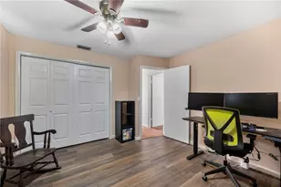 329 Okaloosa Dr, Winter Haven, FL 33884 - Photo 19