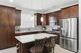 554 Tupelo Cir, Davenport, FL 33897 - Photo 13