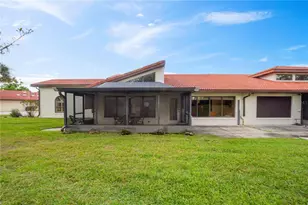 2725 Clubhouse Dr, Lake Wales, FL 33898 - Photo 15