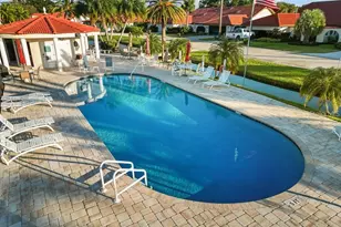 2725 Clubhouse Dr, Lake Wales, FL 33898 - Photo 5