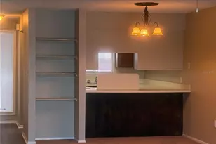 607 Country Ln NE, Winter Haven, FL 33881 - Photo 7