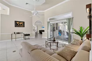1028 S Lake Mariam Dr, Winter Haven, FL 33884 - Photo 13