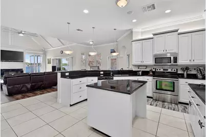 1028 S Lake Mariam Drive, Winter Haven, FL 33884 - Photo 39